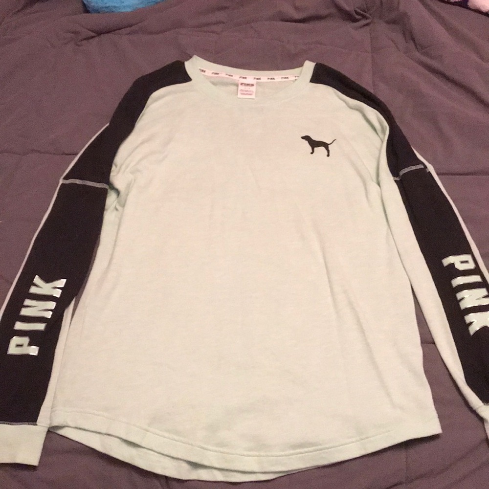 Light green VS long sleeve